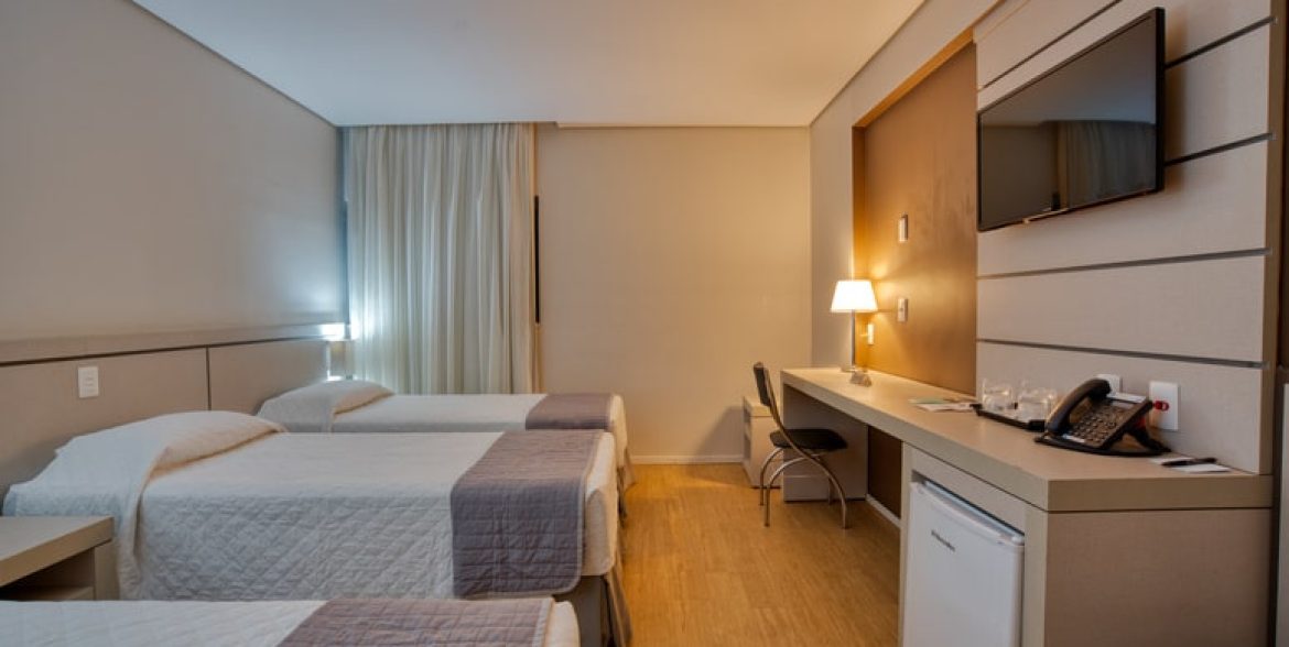 VIALE TOWER-copy-0