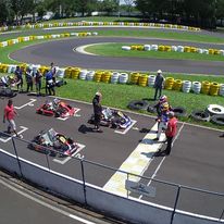 Espaço de eventos Adrena Kart. Créditos_ Assessoria Adrena Kart - FACEBOOK (2)
