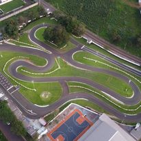 Espaço de eventos Adrena Kart. Créditos_ Assessoria Adrena Kart - FACEBOOK