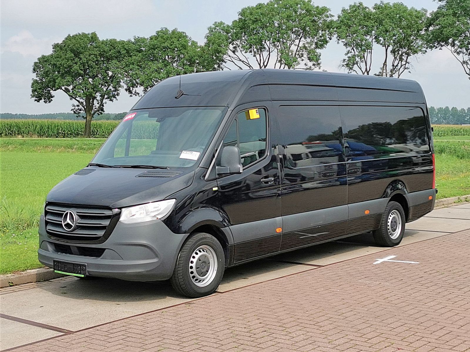 SPRINTER EXECUTIVA 17 LUGARES 2026